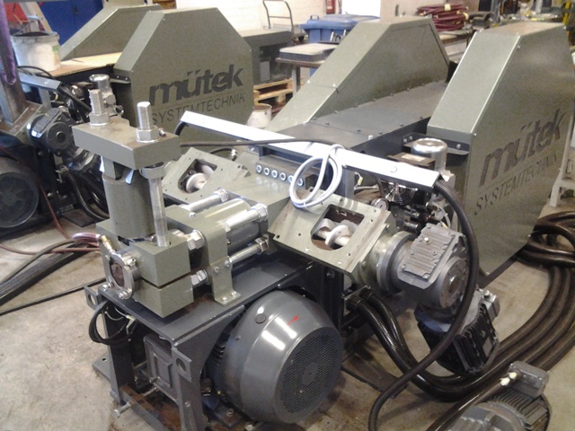 Mechanische_Brikettpresse05